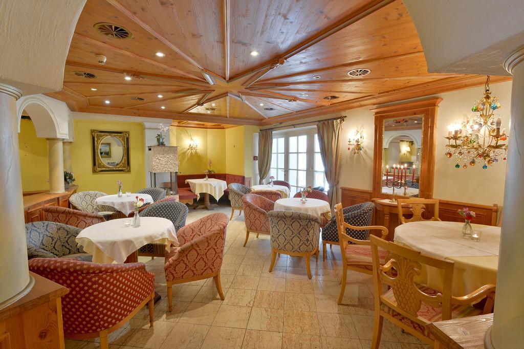 Hotel Gasthof Bruecke Mayrhofen Exterior foto